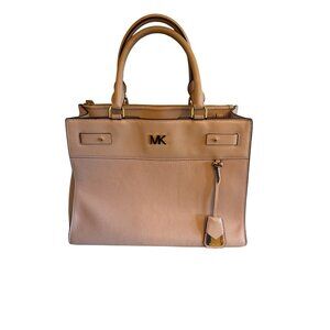 Michael Kors Large Pebbled Leather Reagan Bag Soft Pink With Gold-Tone Hardware